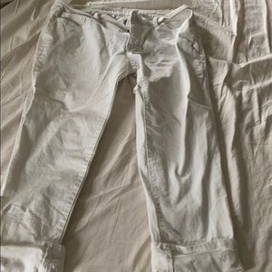 Old navy white stretchy jeans